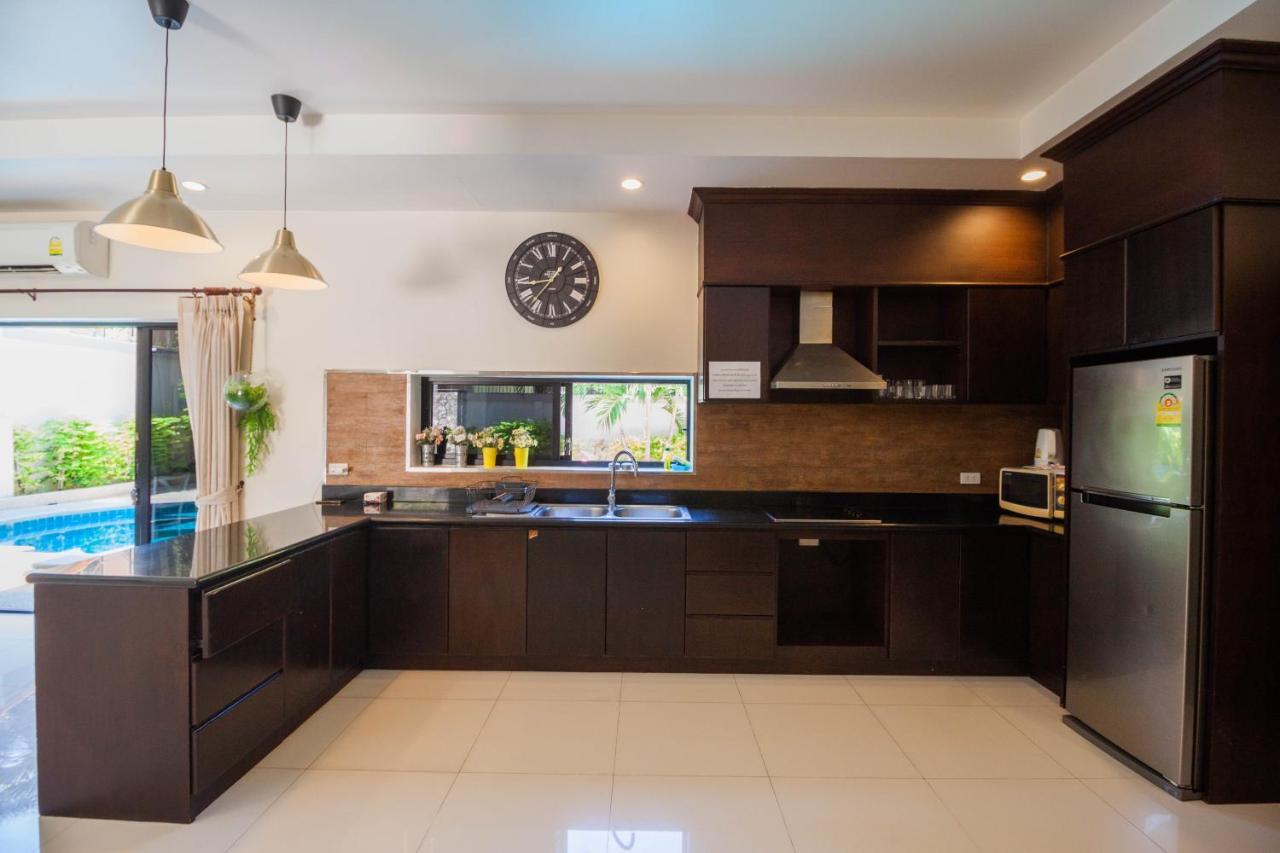 Luxury Pool Villa 4 Bedroom 900M Beach 1.5 Km Downtown Pattaya Exterior photo